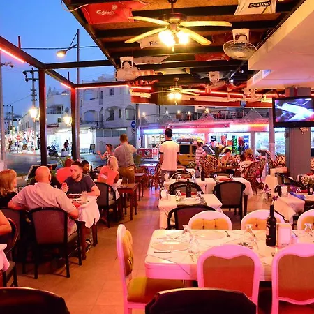 Sezer Class Apart Bed & Breakfast Gümbet